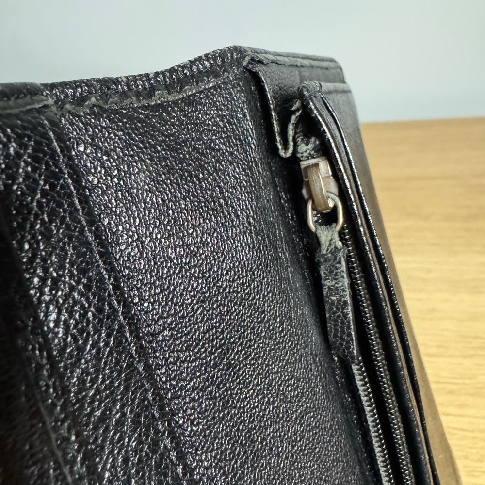 CHANEL Classic Black Leather Wallet - Picture 16 of 16